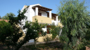 Гостиница Socrates Studios & Apartments  Ахарави